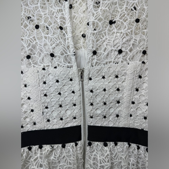 White Black Corset Hibiscus Floral Lace Guipure Tiered Mini Dress Size Small - Picture 12 of 15